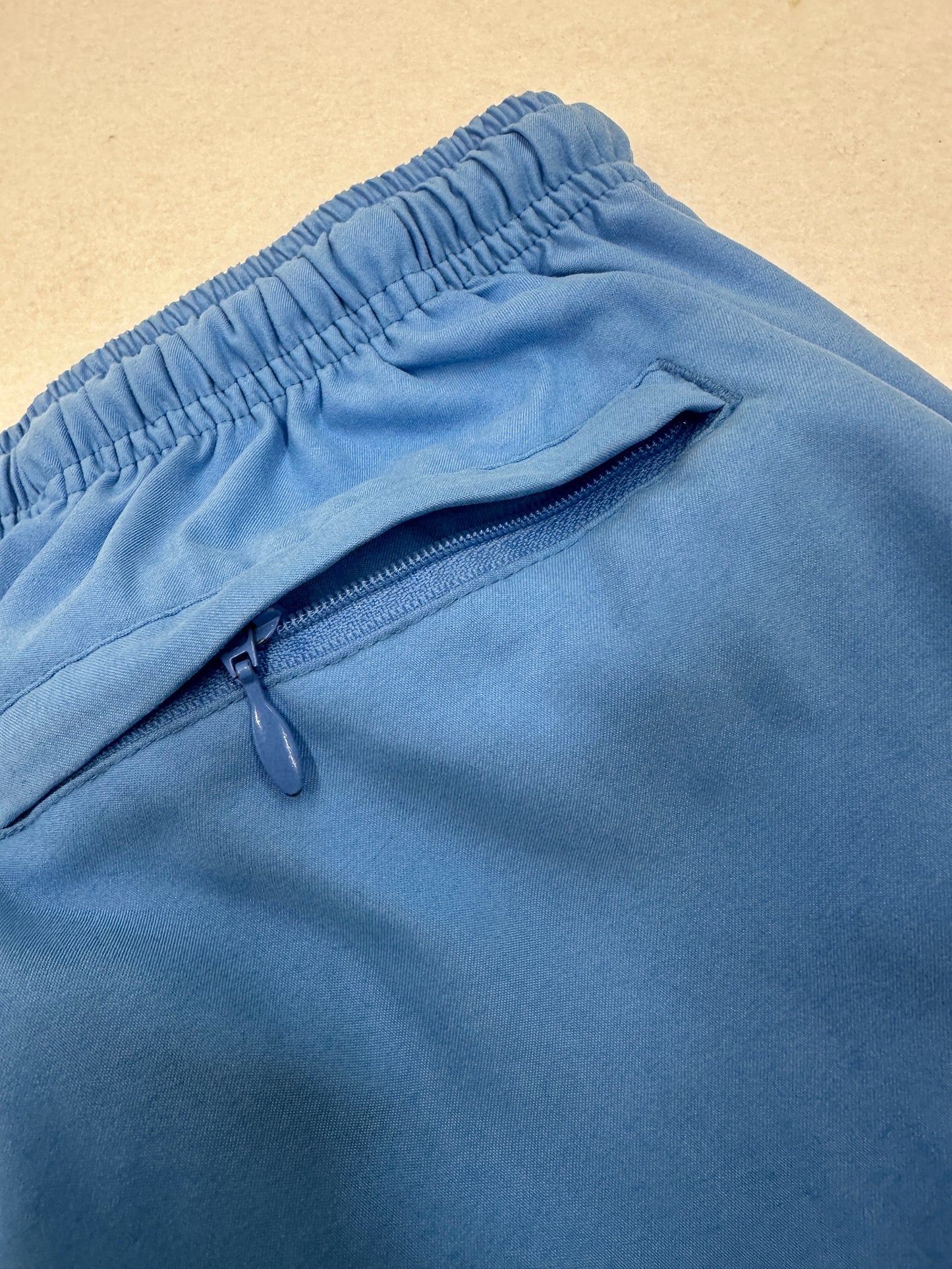 Nike open Leg Trackpants (S)